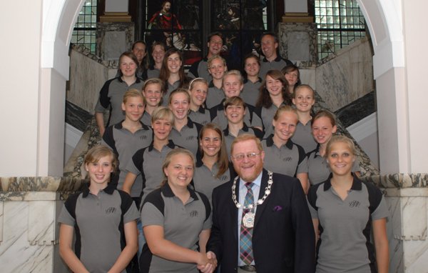 Die deutsche U21 beim Rathaus-Empfang in Edinburgh.