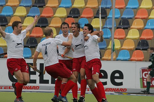 © Herbert Bohlscheid (www.sportfoto.tv) / Wolfgang Quednau (www.hockeyimage.net)