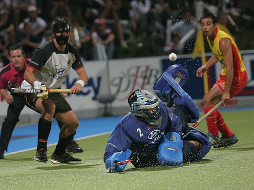 © Herbert Bohlscheid (www.sportfoto.tv) / Wolfgang Quednau (www.hockeyimage.net)